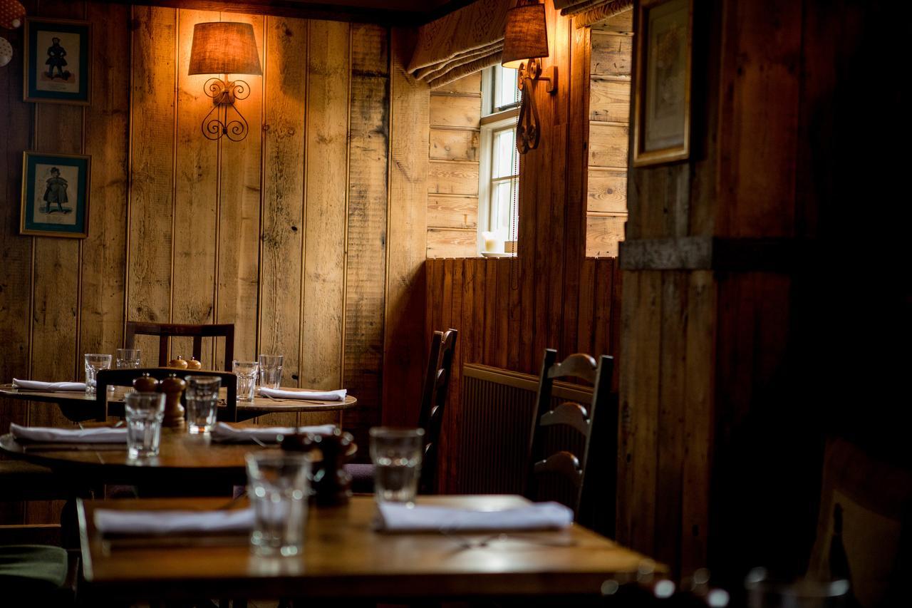 The Hawk Inn Andover Kültér fotó
