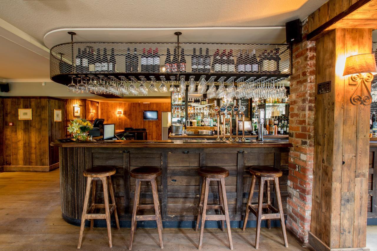 The Hawk Inn Andover Kültér fotó